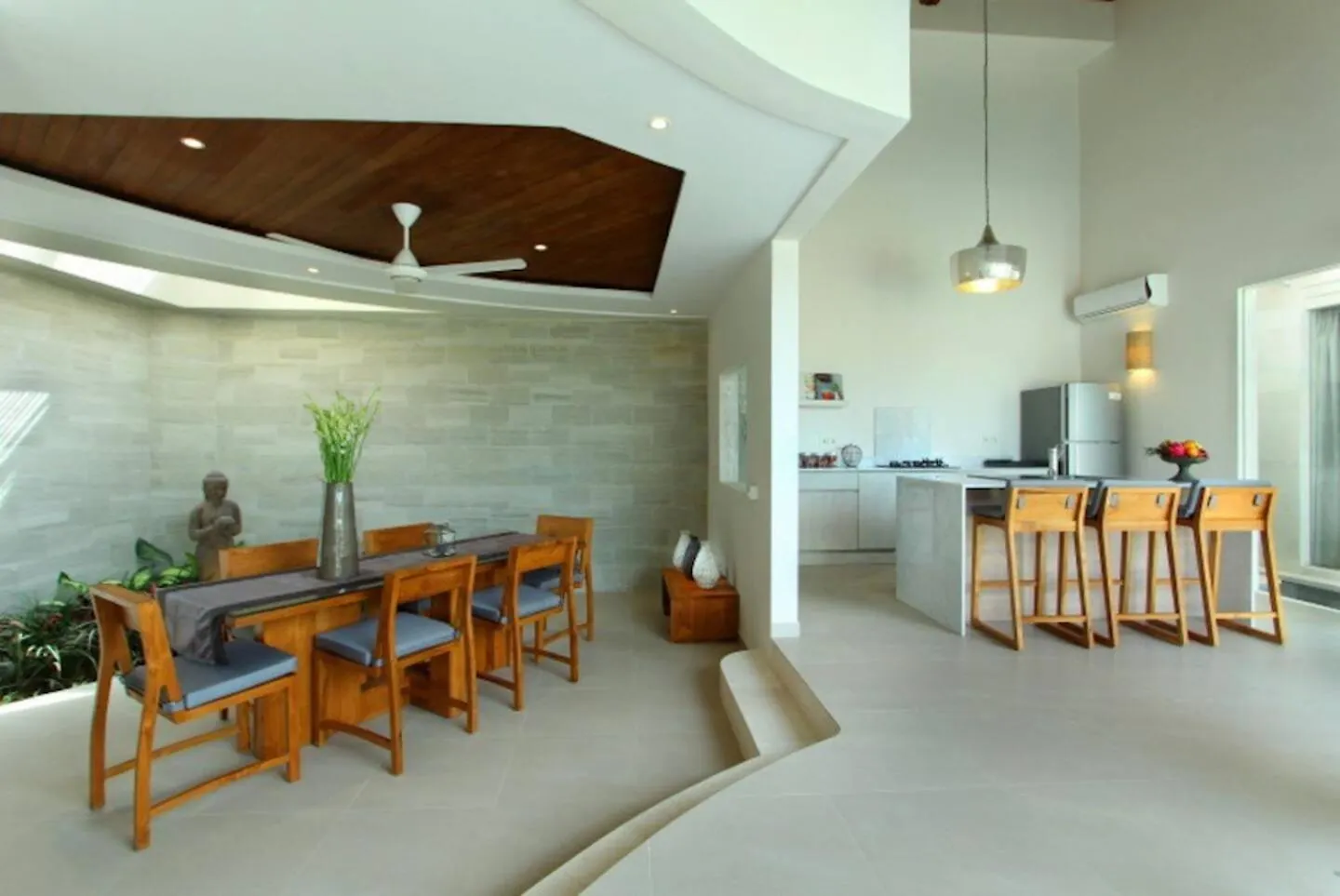 Villa Kmea 4 Seminyak