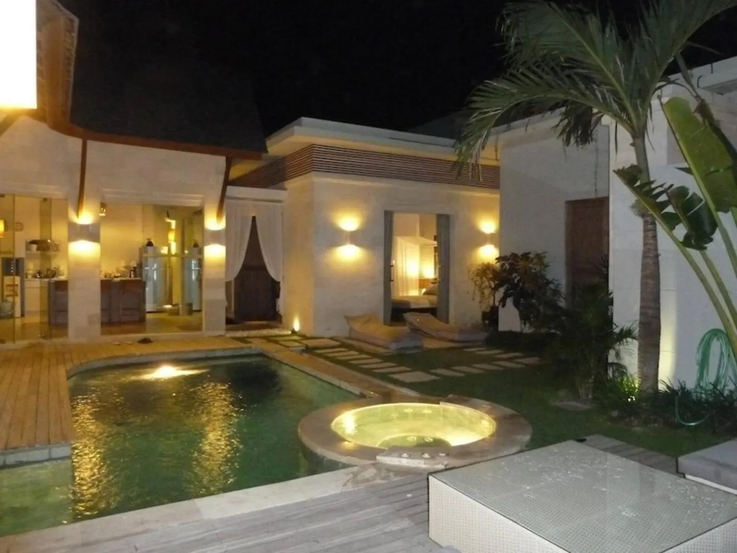 Villa Kmea 4 Seminyak  Indonesia